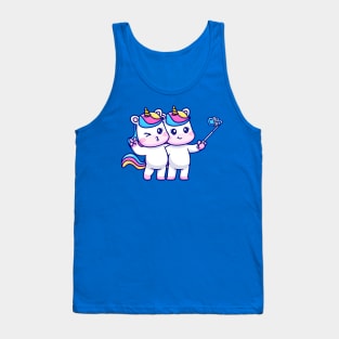 Cute couple Unicorn taking selfie with phone together Tank Top